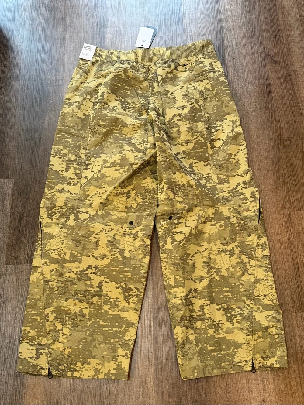 Nike Tech Cordura Camo Woven Pants. - Size XL Men.